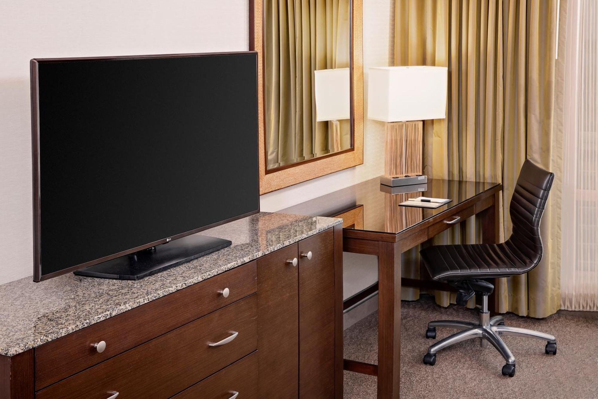 Doubletree By Hilton Hotel Boston Bayside Kültér fotó
