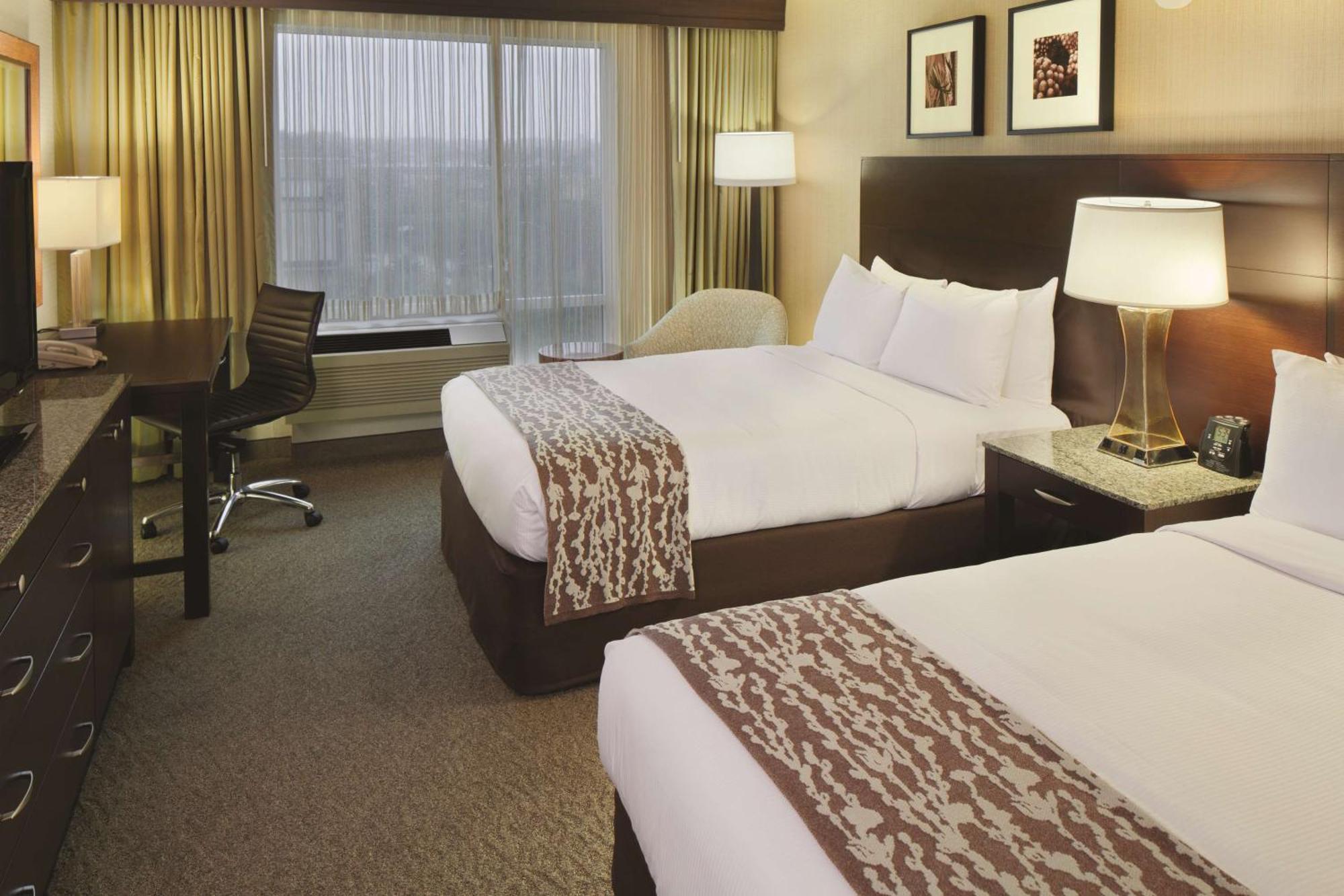 Doubletree By Hilton Hotel Boston Bayside Kültér fotó
