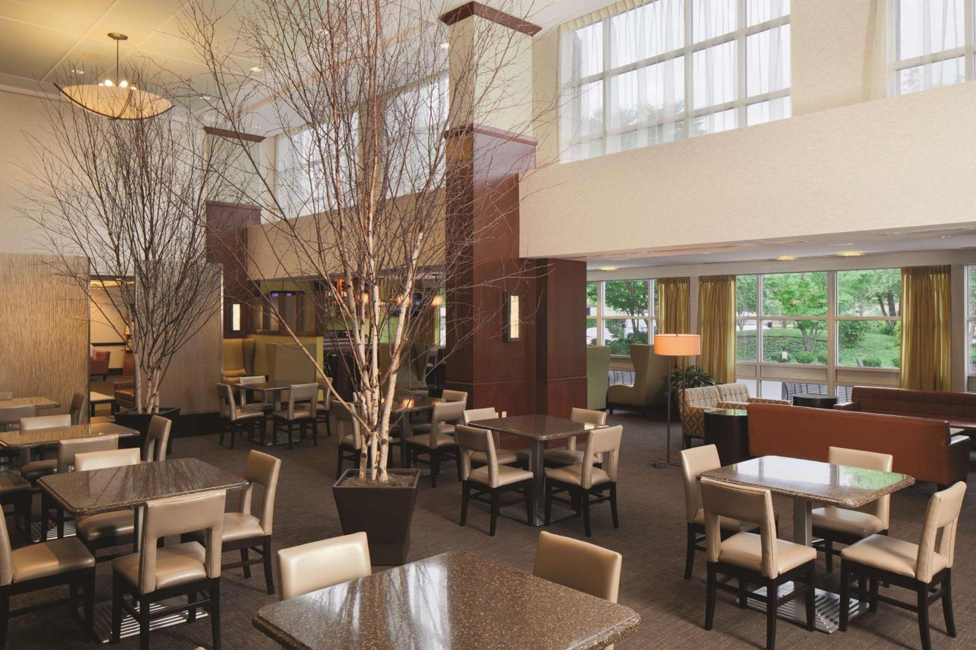 Doubletree By Hilton Hotel Boston Bayside Kültér fotó